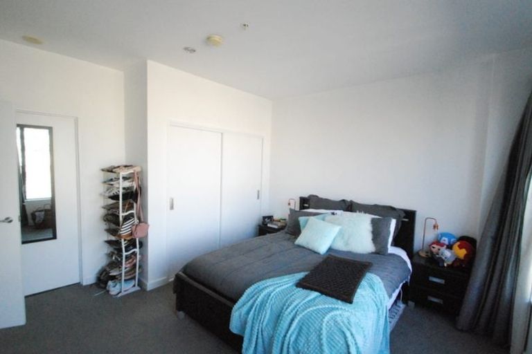 Photo of property in Kate Sheppard Apartments, 7g/42 Molesworth Street, Thorndon, Wellington, 6011