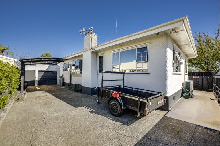 Photo of property in 14 Moeller Street, Taradale, Napier, 4112