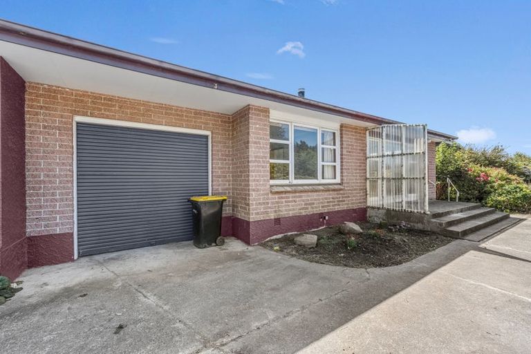 Photo of property in 11 Railway Esplanade, East Gore, Gore, 9710