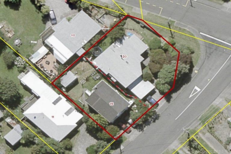 Photo of property in 20 Eatwell Avenue, Paraparaumu Beach, Paraparaumu, 5032