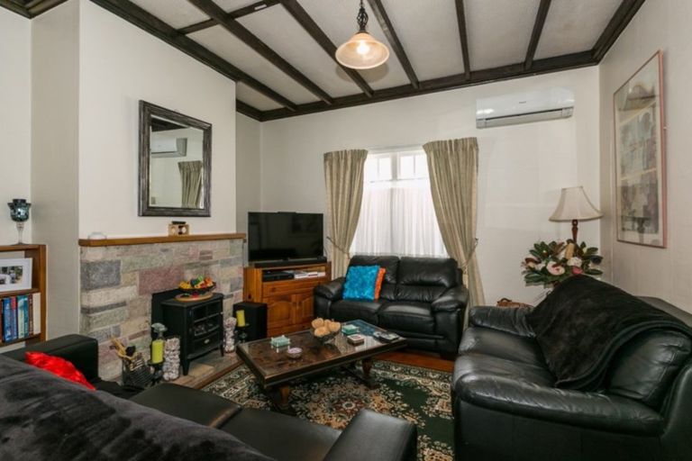 Photo of property in 203 Lascelles Street, Saint Leonards, Hastings, 4120