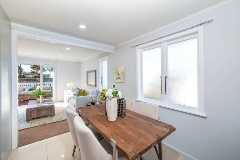 Photo of property in 54 Glen Road, Ranui, Auckland, 0612