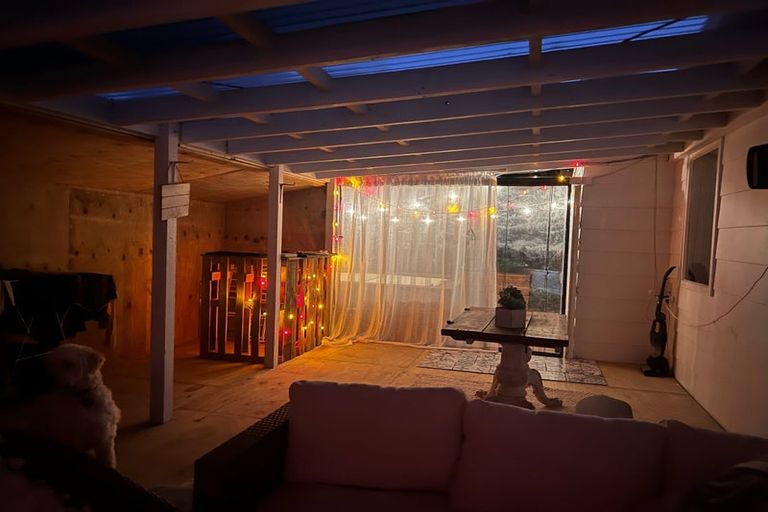 Photo of property in 16a Hall Place, Foxton Beach, Foxton, 4815