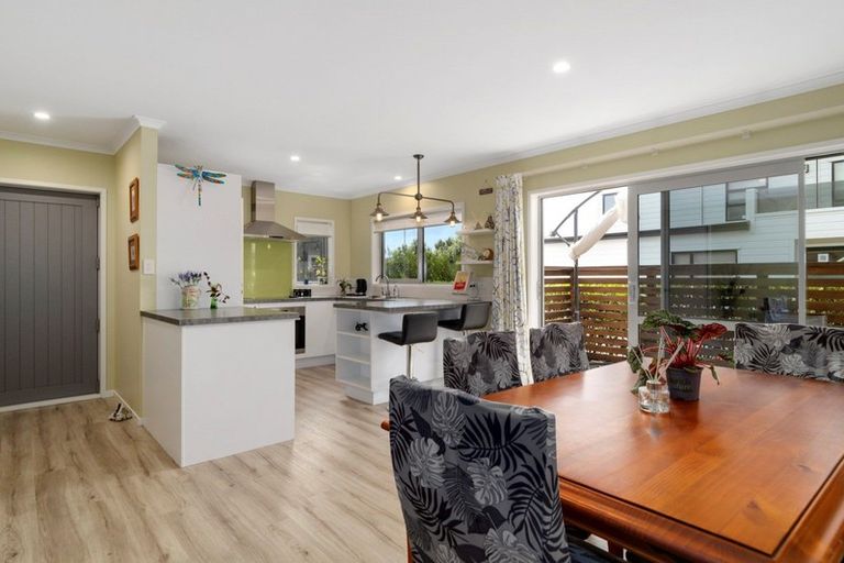 Photo of property in 18 Rire Hau Lane, Pyes Pa, Tauranga, 3112