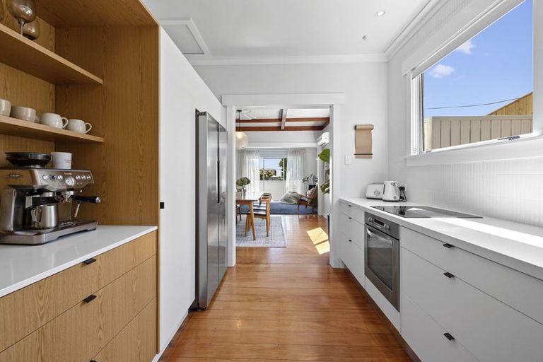 Photo of property in 26 Mclean Street, Strandon, New Plymouth, 4312