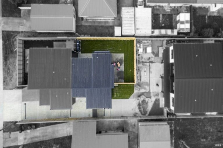 Photo of property in 42b Moeraki Road, Maoribank, Upper Hutt, 5018