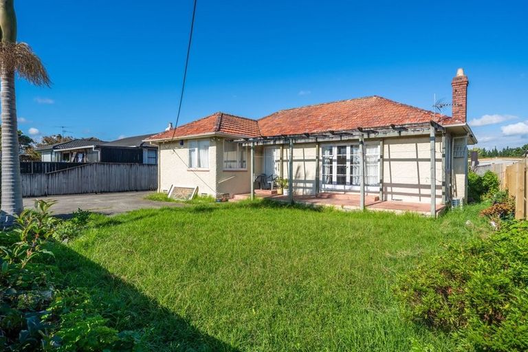 Photo of property in 61 Pakuranga Road, Pakuranga, Auckland, 2010