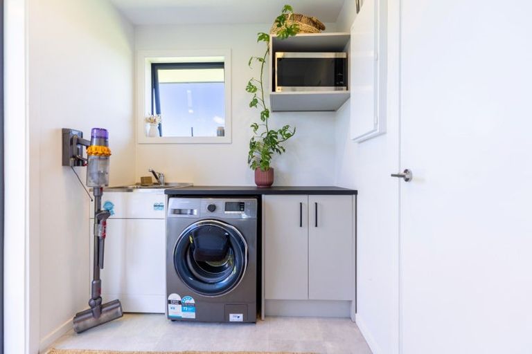 Photo of property in 14 Teal Place, Lake Hawea, Wanaka, 9382