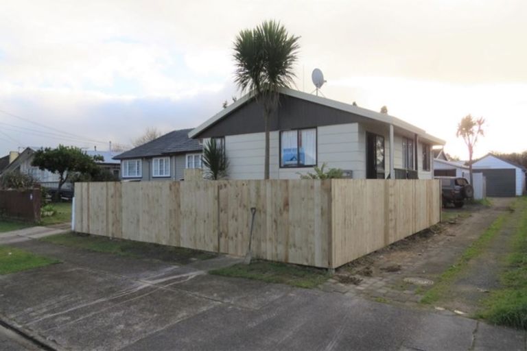 Photo of property in 14a Puriri Street, Nawton, Hamilton, 3200