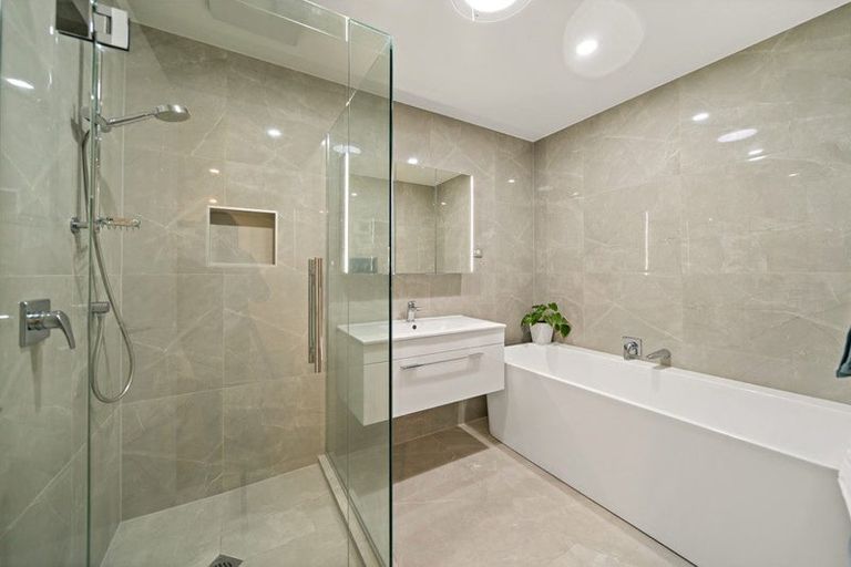 Photo of property in 15 Moki Place, Long Bay, Auckland, 0630