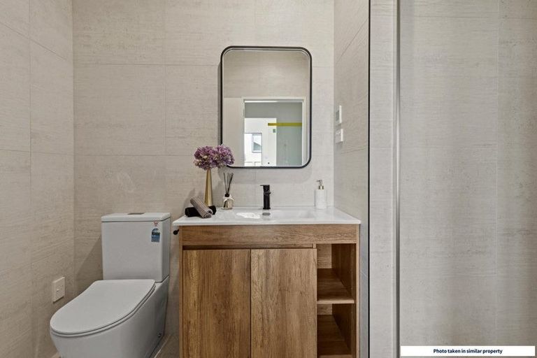 Photo of property in 29 Paretao Street, Massey, Auckland, 0614