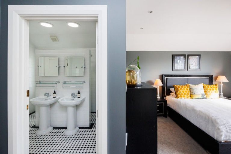 Photo of property in 23 Elmira Avenue, Hokowhitu, Palmerston North, 4410