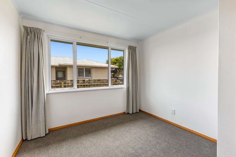 Photo of property in 13 Arawa Street, Welbourn, New Plymouth, 4312