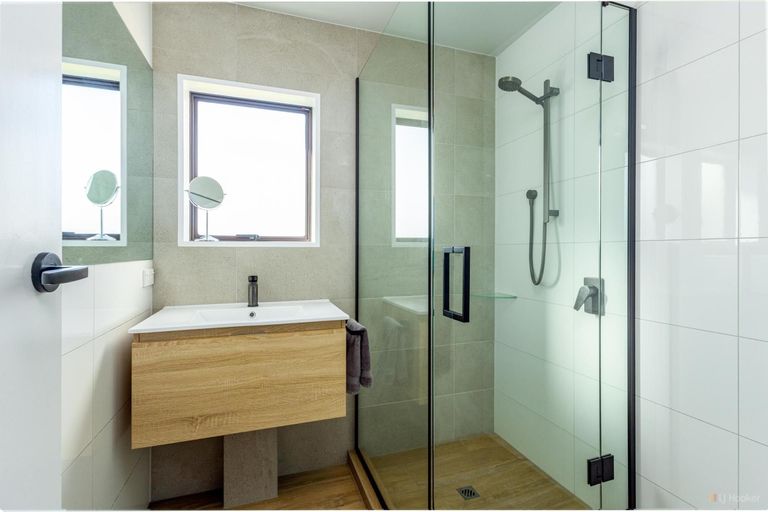 Photo of property in 104c Mckenzie Street, Geraldine, 7930