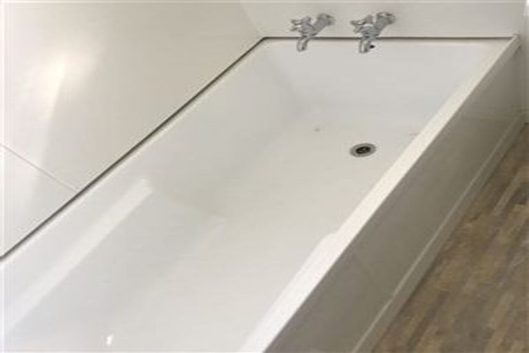 Photo of property in 2 Rutland Street, Levin, 5510