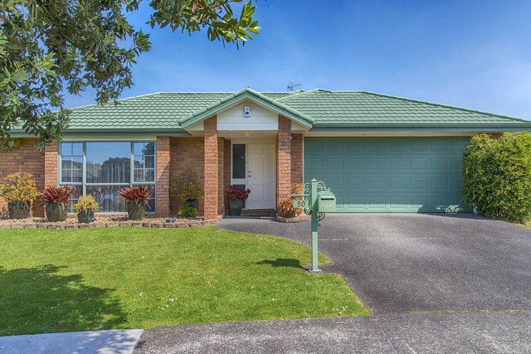 Photo of property in 50 Blackwood Drive, Wattle Downs, Auckland, 2103
