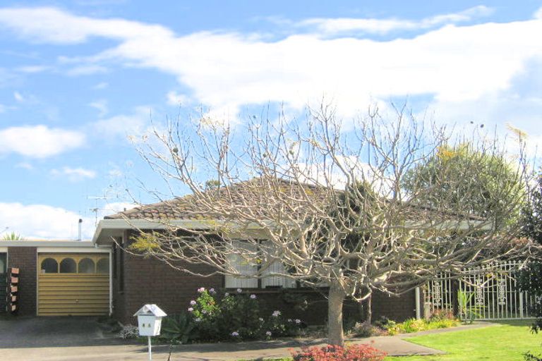 Photo of property in 4b Ngarimu Place, Mount Maunganui, 3116