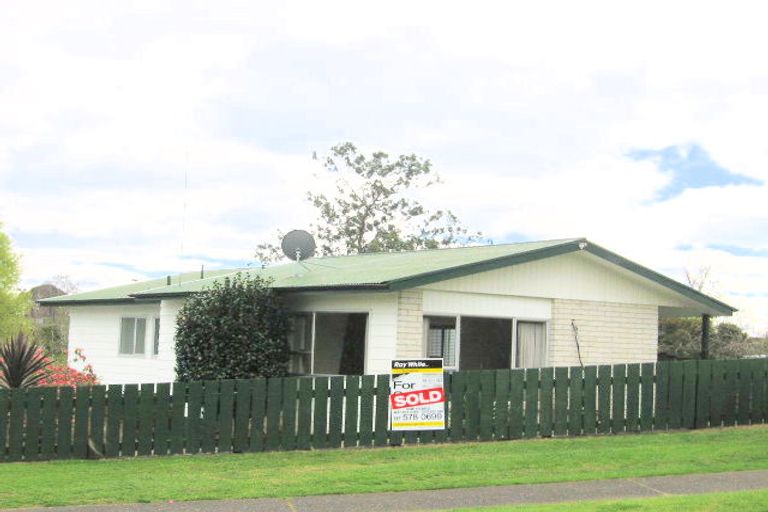 Photo of property in 75 Sherwood Street, Bellevue, Tauranga, 3110