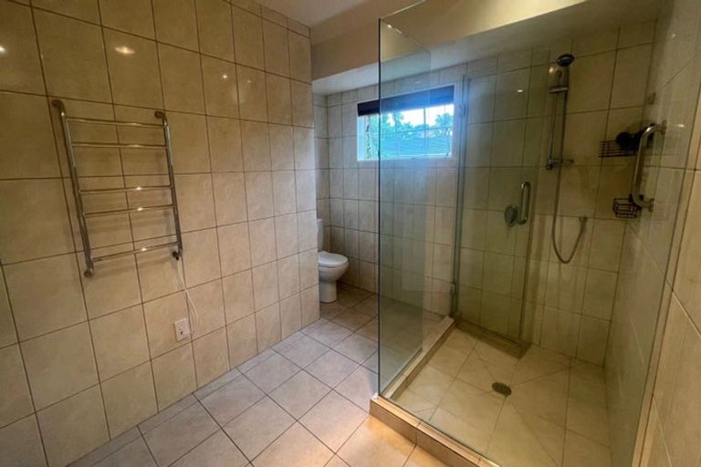 Photo of property in 22a Mcleod Road, Henderson, Auckland, 0612