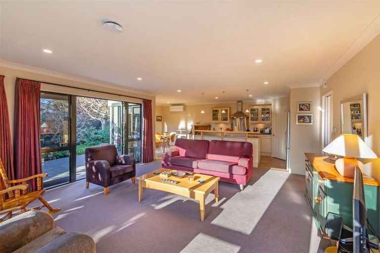 Photo of property in 55 Marble Wood Drive, Papanui, Christchurch, 8053
