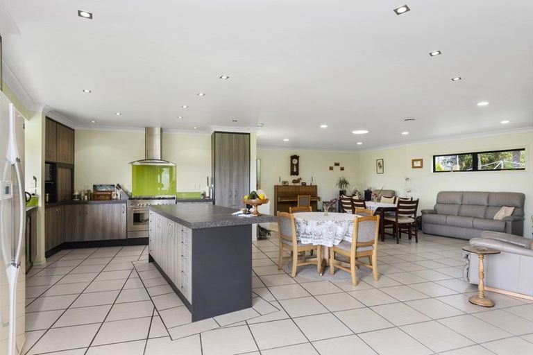 Photo of property in 32 Lowe Road, Whakamarama, Tauranga, 3180