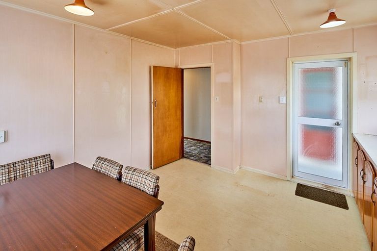 Photo of property in 57 Russell Road, Wainuiomata, Lower Hutt, 5014