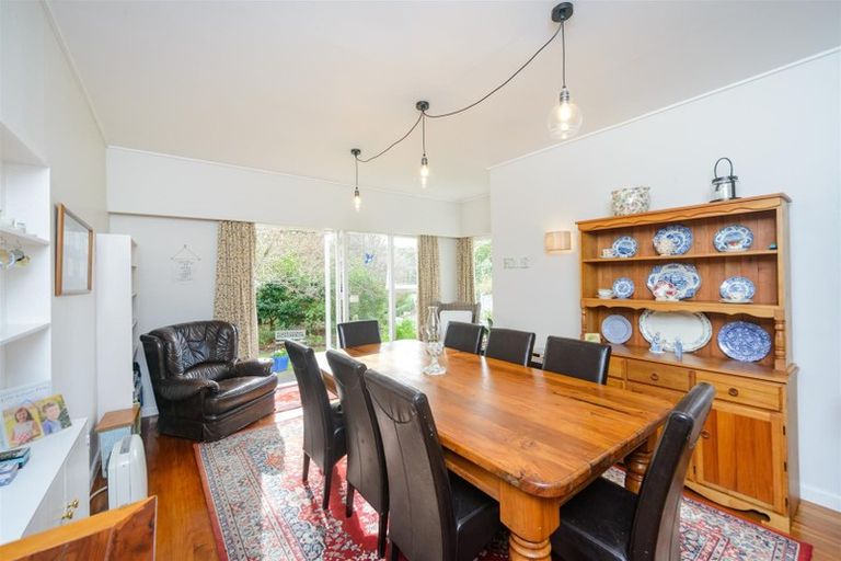 Photo of property in 35 Wanganui Road, Marton, 4710