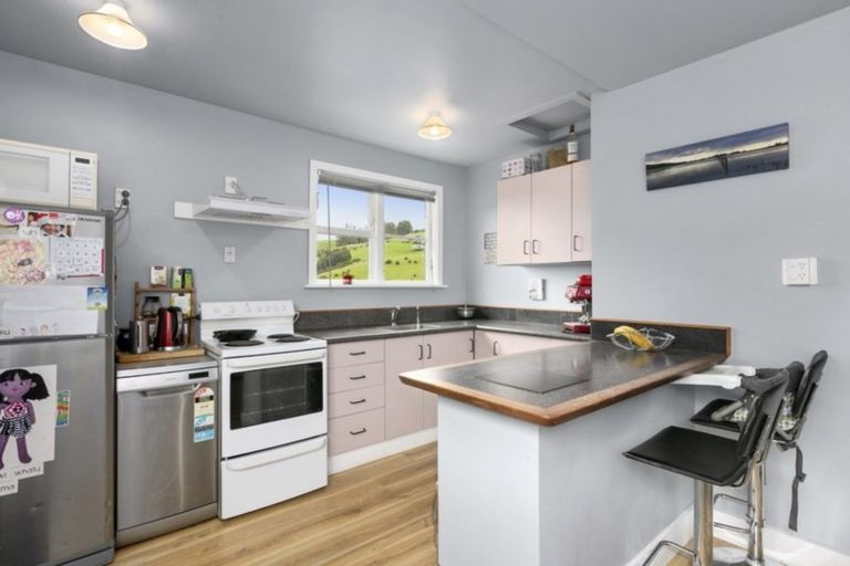 Photo of property in 26 Edinburgh Street, Green Island, Dunedin, 9018