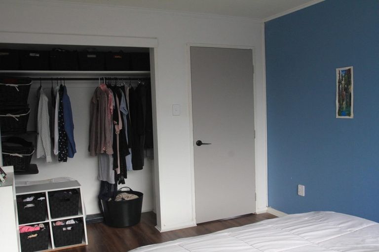 Photo of property in 2/43 Leighton Avenue, Waiwhetu, Lower Hutt, 5010