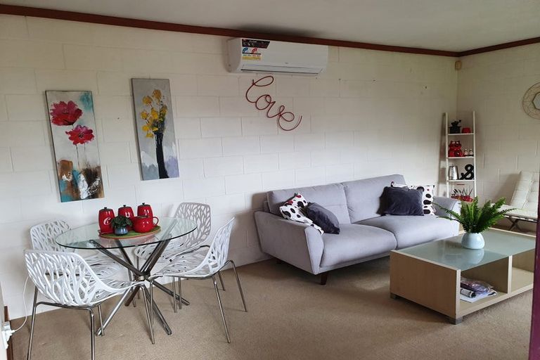 Photo of property in 1/295 East Coast Road, Mairangi Bay, Auckland, 0630