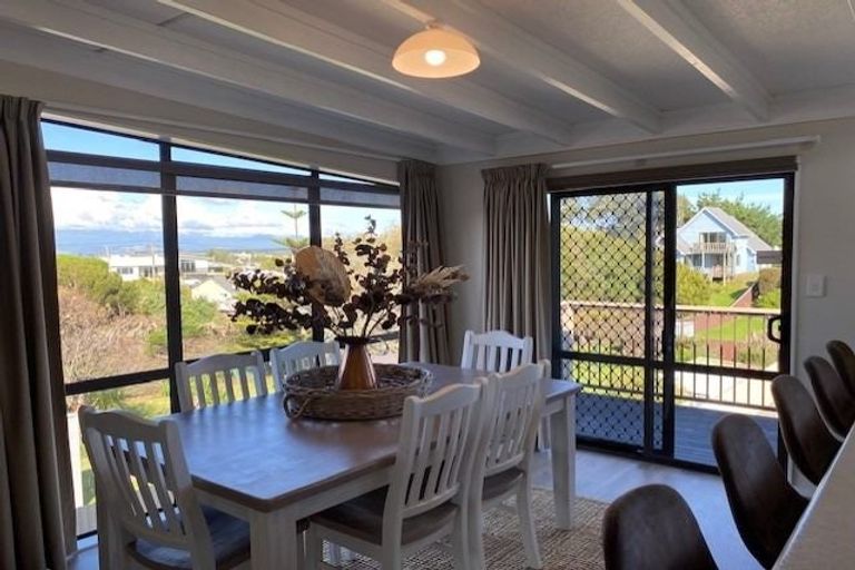 Photo of property in 8 Roore Street, Foxton Beach, Foxton, 4815