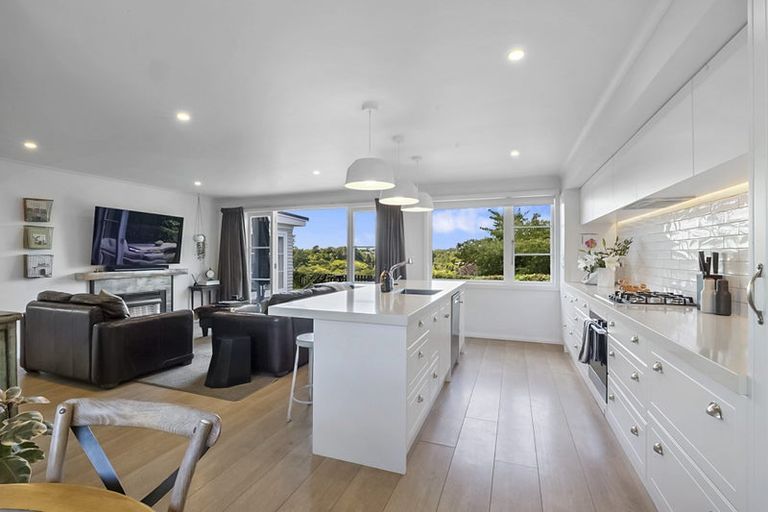 Photo of property in 40 Budleigh Street, Frankleigh Park, New Plymouth, 4310