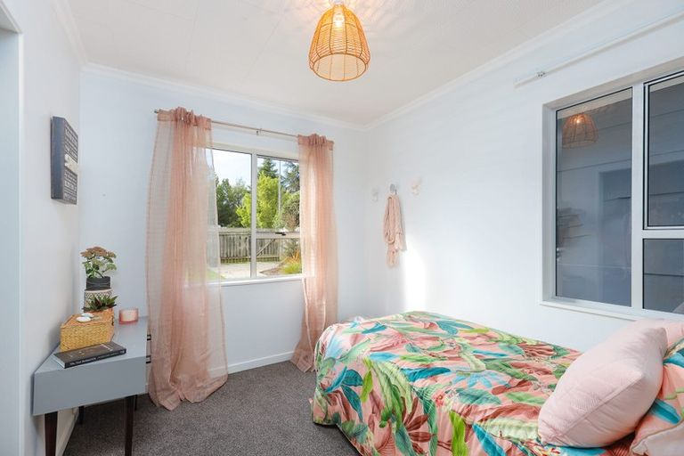 Photo of property in 6 Windlesham Place, Wakefield, 7025