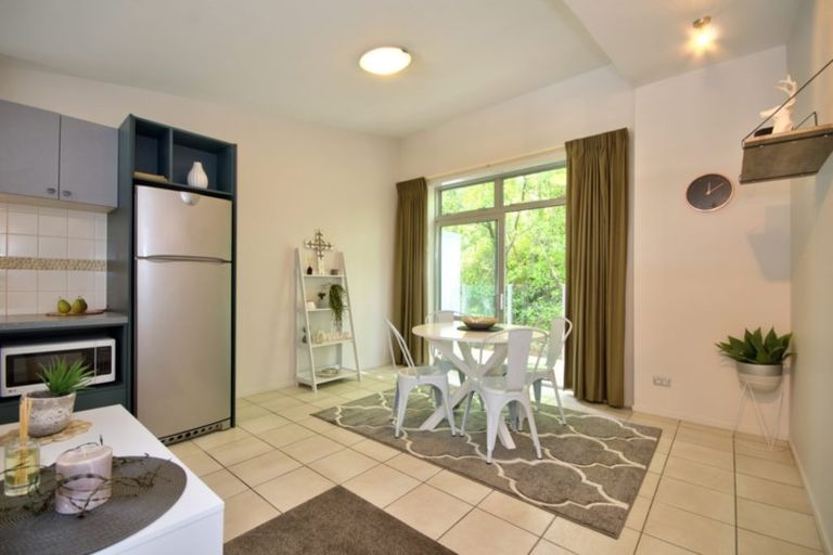 Photo of property in Greenstone Terraces, 23/716 Frankton Road, Queenstown, 9300