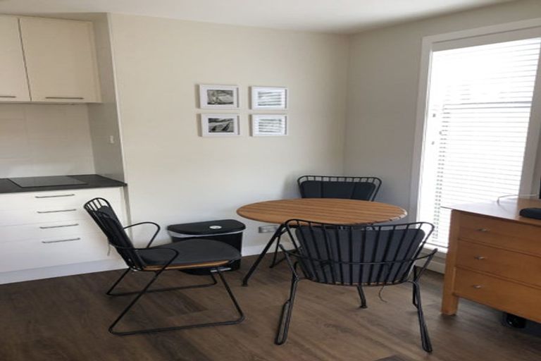 Photo of property in 16 Tabernacle Street, Karaka, Papakura, 2124