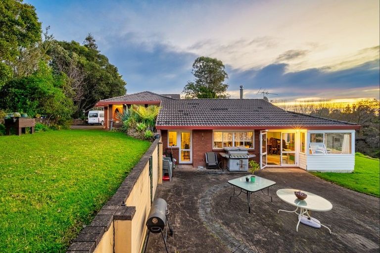 Photo of property in 94 Browns Lane, Flat Bush, Auckland, 2016