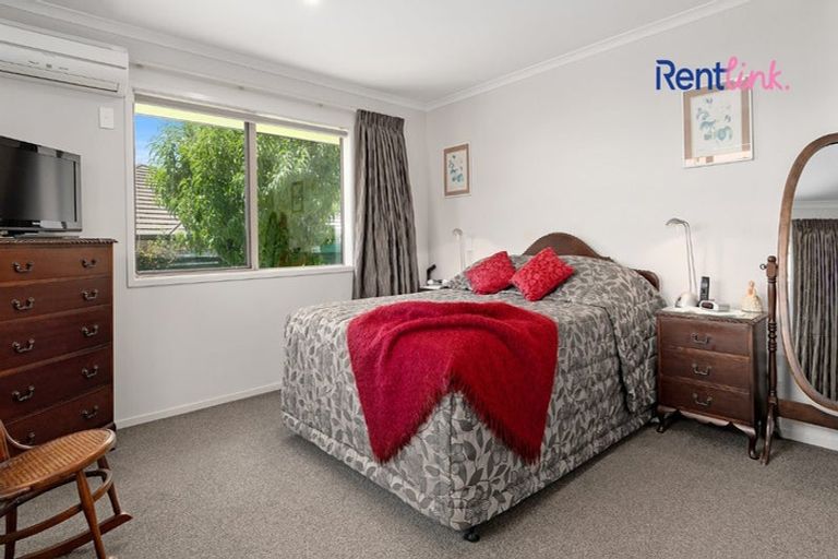 Photo of property in 52 Kayelene Place, Omokoroa, 3114
