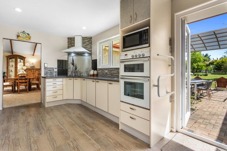 Photo of property in 16 Macdonalds Lane, Waikuku, Rangiora, 7473