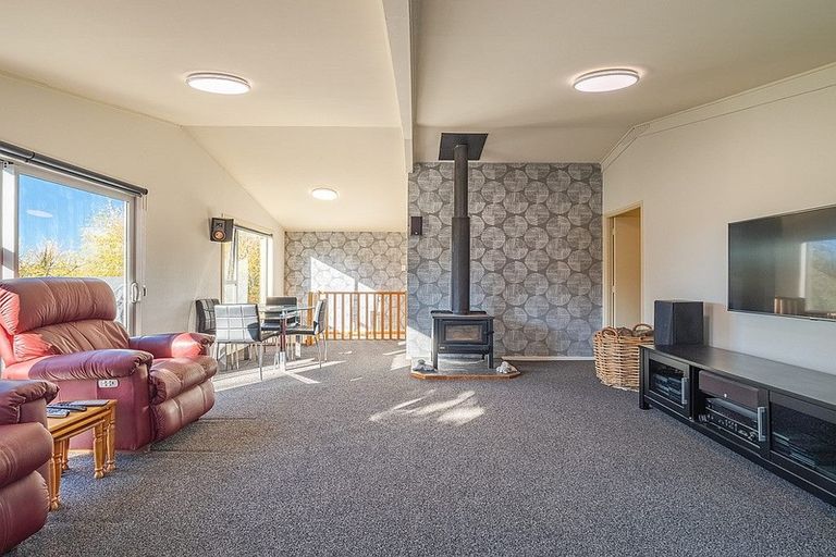 Photo of property in 22 Estuary Crescent, Fairfield, Dunedin, 9018