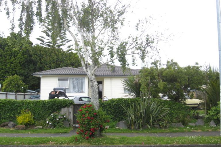 Photo of property in 172 Wordsworth Road, Manurewa, Auckland, 2102