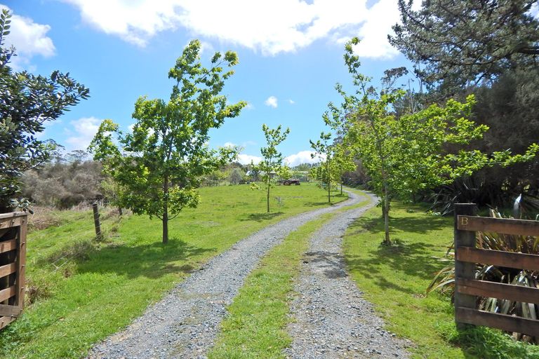 Photo of property in 424b Waimate North Road, Kerikeri, 0293