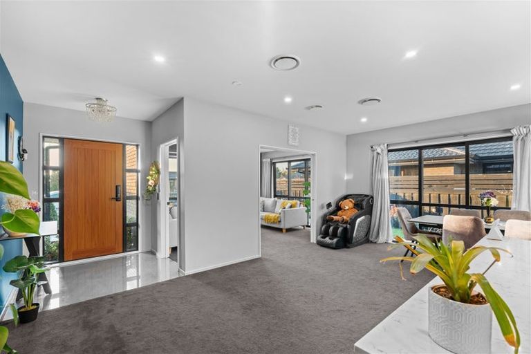 Photo of property in 12 Albert Willis Avenue, Halswell, Christchurch, 8025