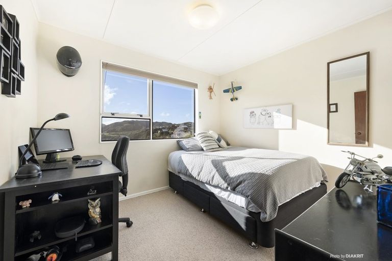 Photo of property in 18 Welland Place, Island Bay, Wellington, 6023