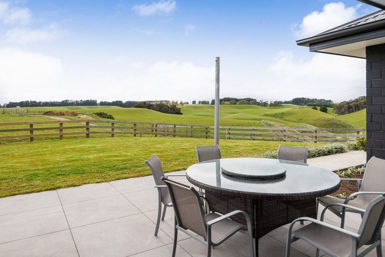 Photo of property in 234 Sandon Road, Feilding, 4779