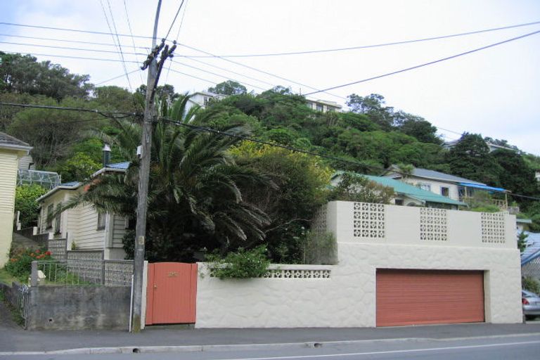 Photo of property in 279 Ohiro Road, Brooklyn, Wellington, 6021