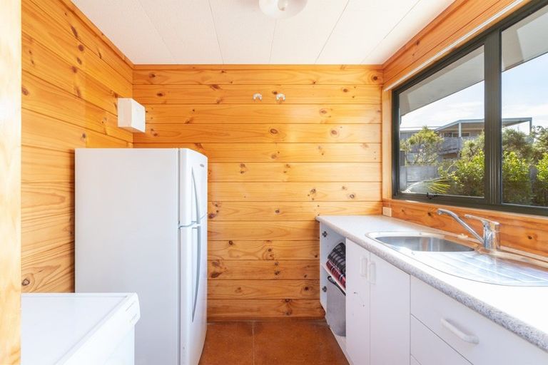 Photo of property in 15 Kitty Frazer Lane, Omaha, 0986