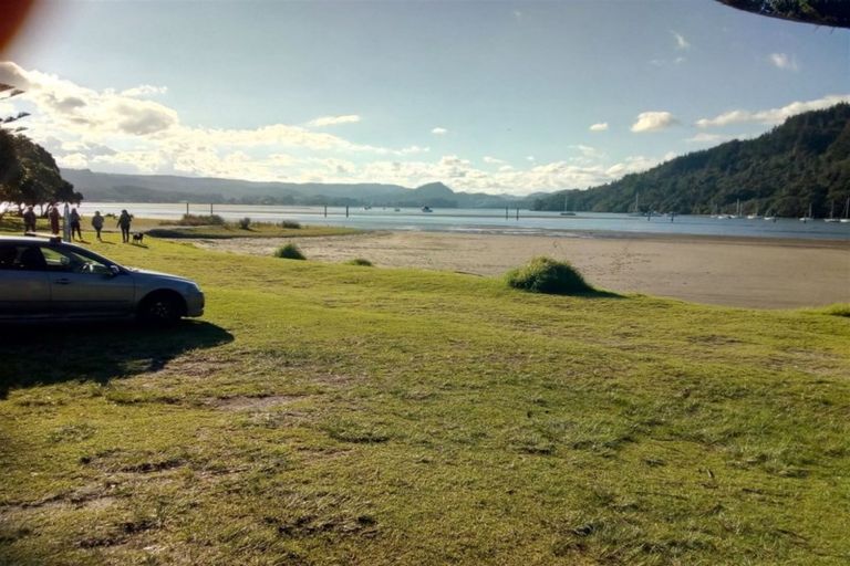 Photo of property in 403a Beach Road, Whangamata, 3620