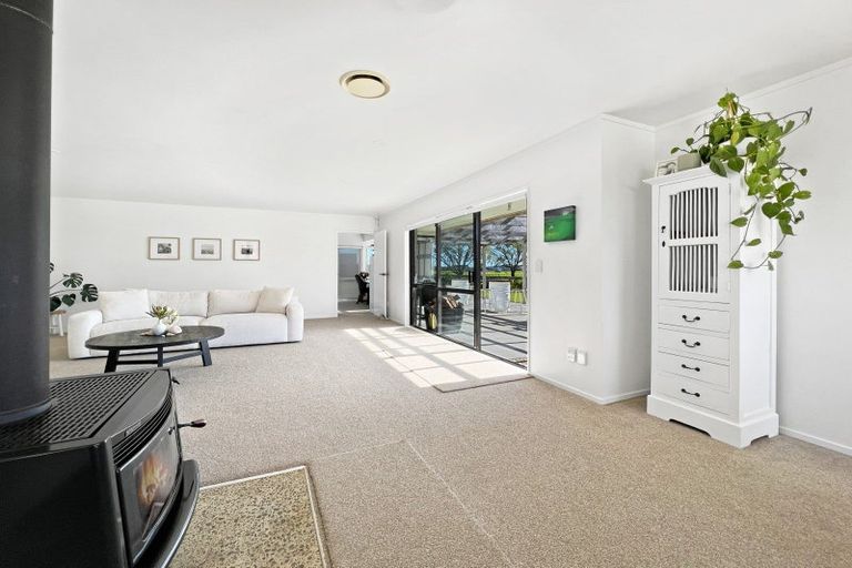 Photo of property in 42 Moore Road, Thornton, Whakatane, 3194