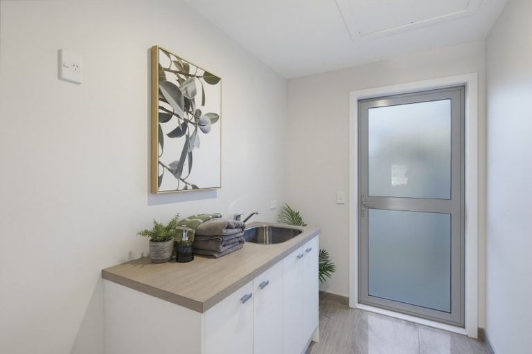 Photo of property in 9 Taranui Way, Paraparaumu Beach, Paraparaumu, 5032