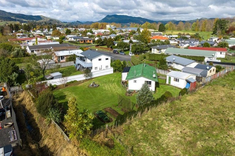 Photo of property in 10 Menzies Place, Paeroa, 3600